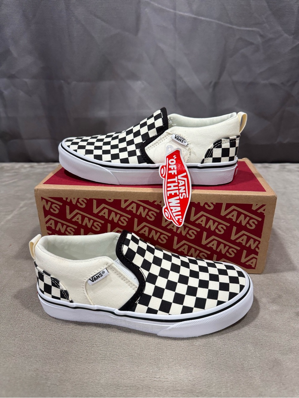 New Vans Checkerboard Slip-On Sneakers - Black & White Size: 2Y